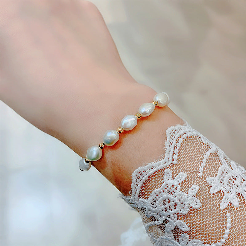 Cleo | Bracelet - A Touch of Luxury in a Contemporary Design