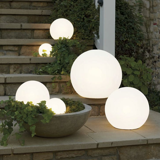 Spherical Garden Lamp | Outdoor Lighting - Design and Functionality