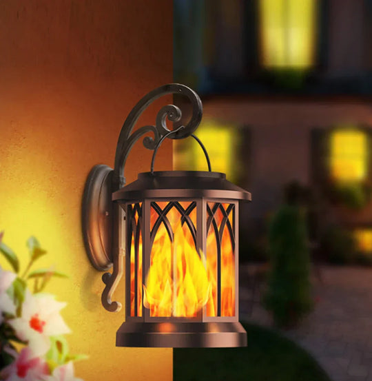 Solar flame lantern - Warm glow for your outdoor spaces