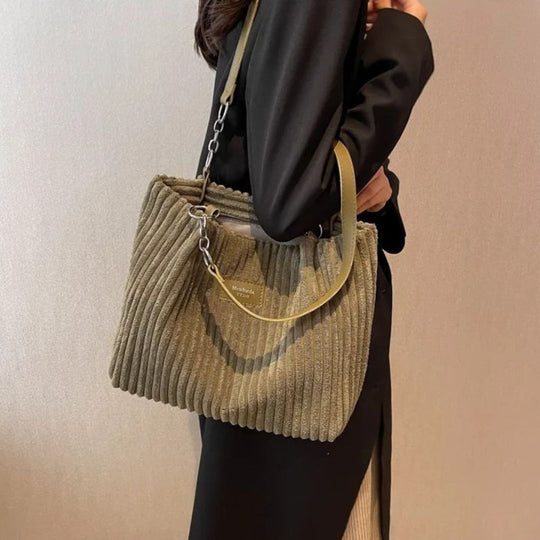 Velvet shoulder bag