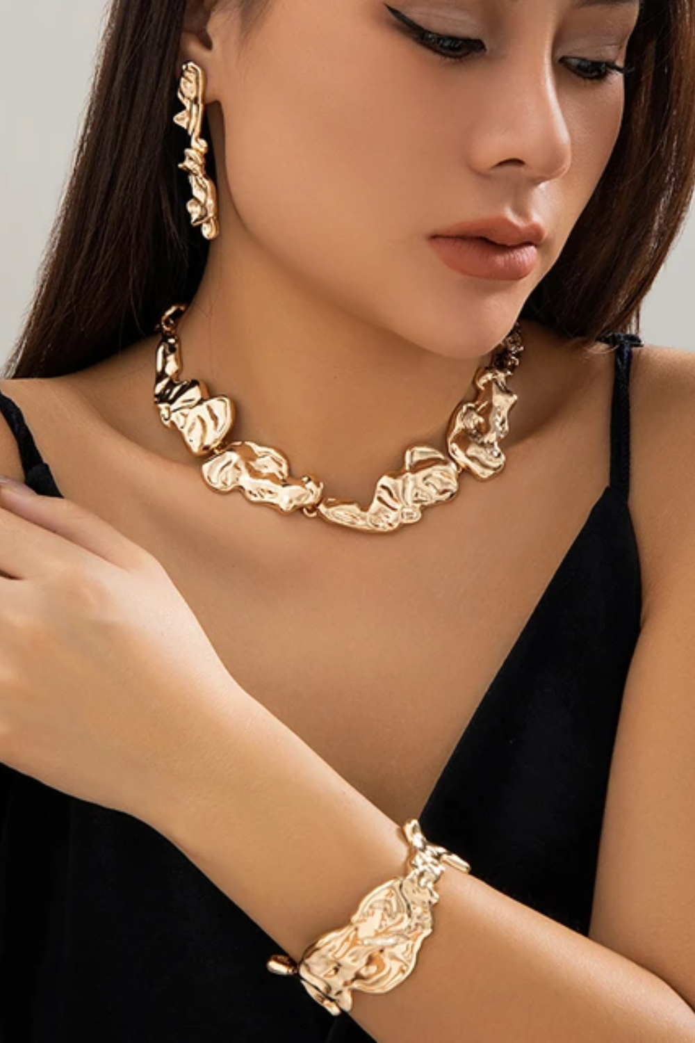 WELLA | Jewelry Set - Elevate Your Style with Elegance