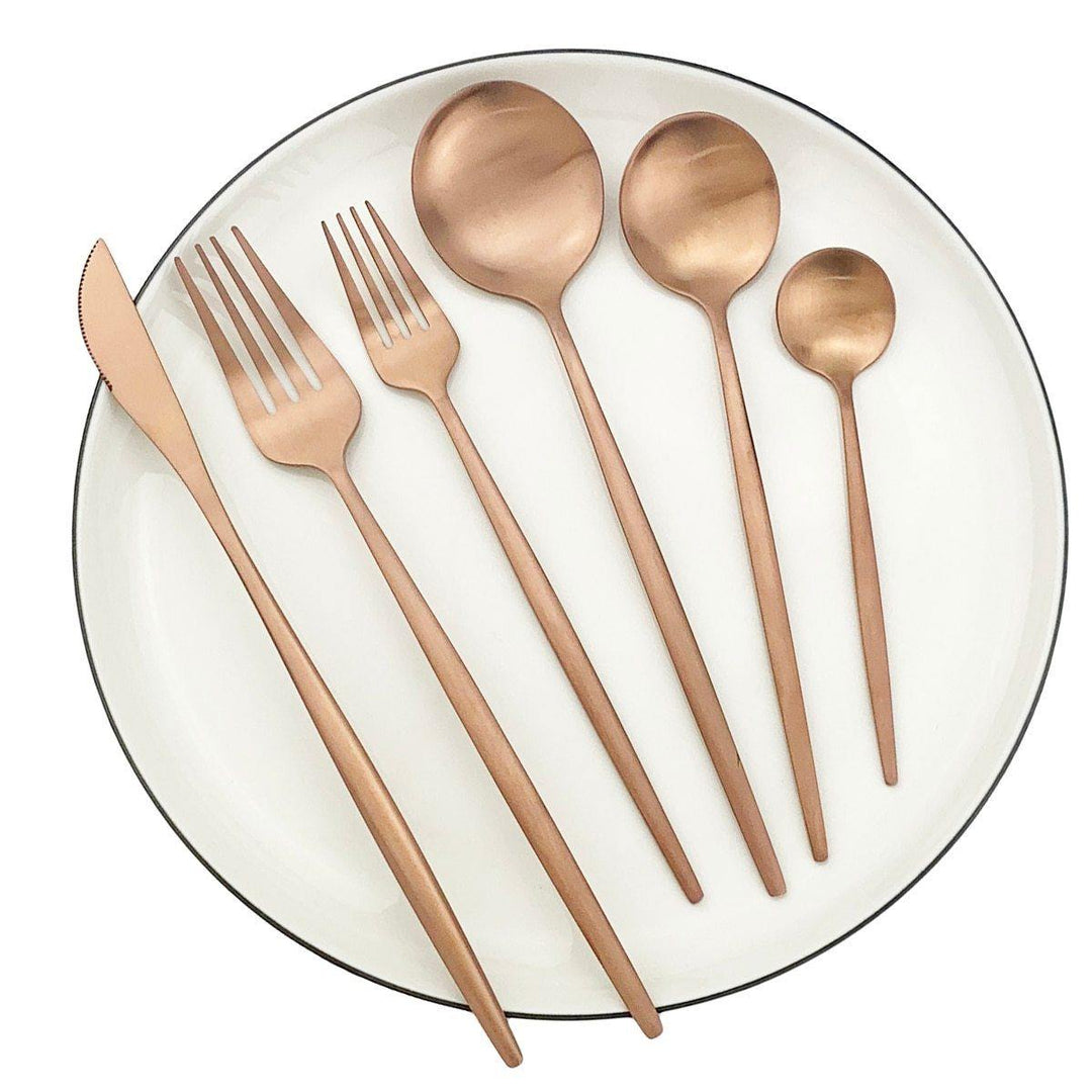 Minimalist Cutlery Set 6 Pieces | Simplicity and Elegance