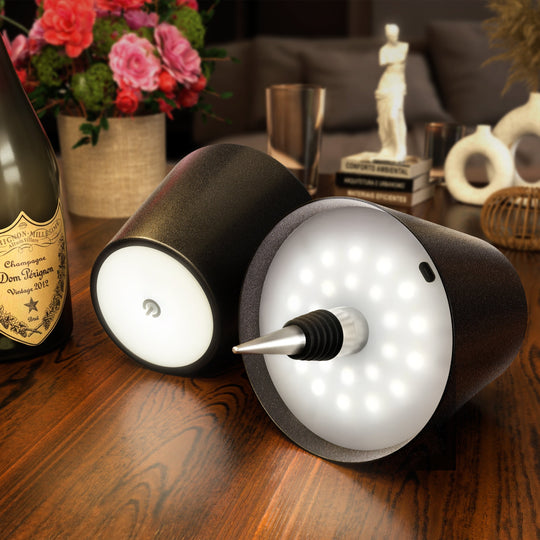 ARIA | Wireless Bottle-Shaped Lamp - Chic and Portable Lighting for Any Space