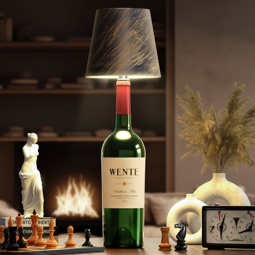 ARIA | Wireless Bottle-Shaped Lamp - Chic and Portable Lighting for Any Space