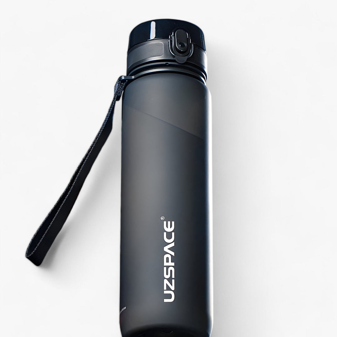 HydraShake | Sports shaker bottle - BPA-free and leak-proof