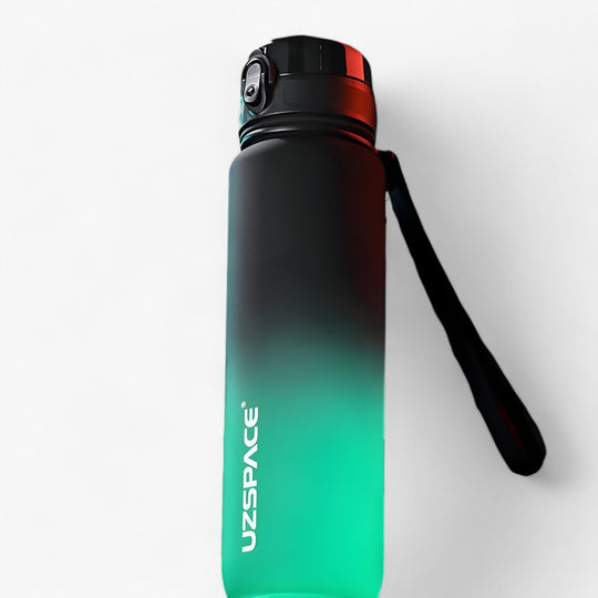 HydraShake | Sports shaker bottle - BPA-free and leak-proof