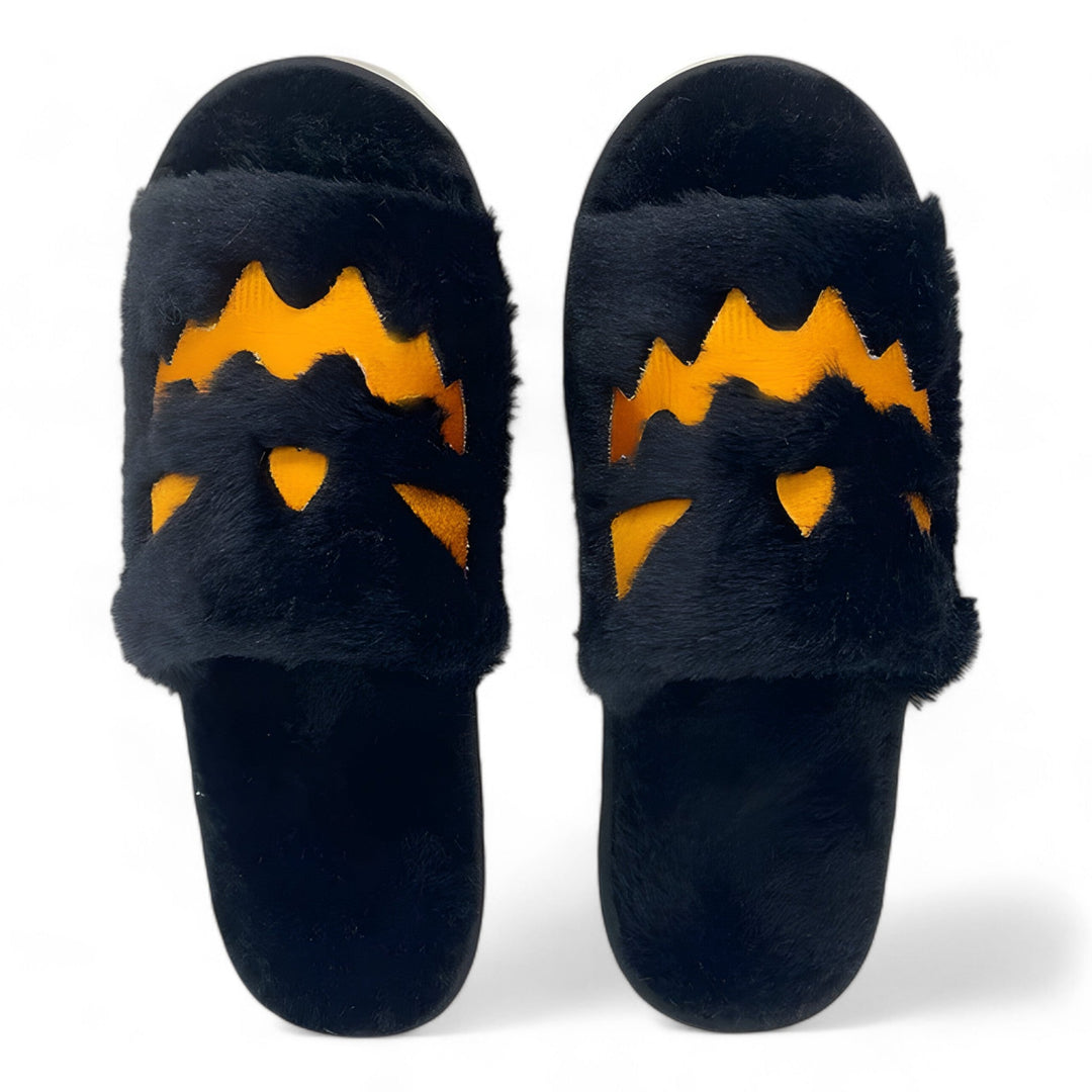 Highland Cow Cozy | Halloween Slippers - Soft and Warm