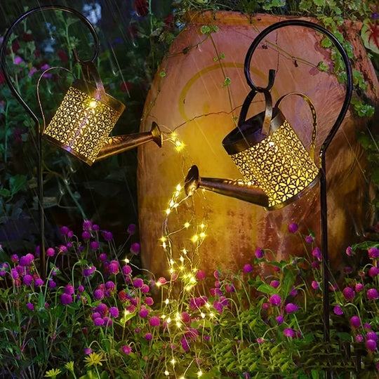 Solar watering can lamp - Illuminate your garden creatively