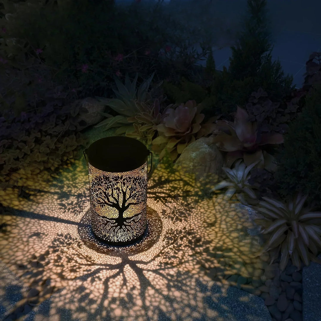 Tree Lantern - Enchant your garden with a soft glow