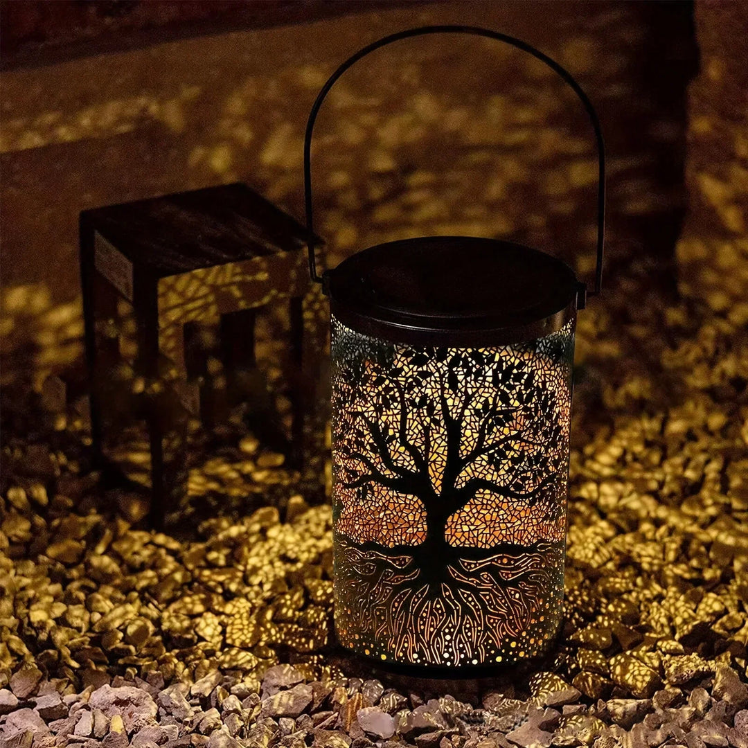 Tree Lantern - Enchant your garden with a soft glow