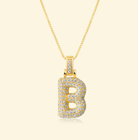 Unique Initials | Necklace - Personal Presentation with Bubble Letters