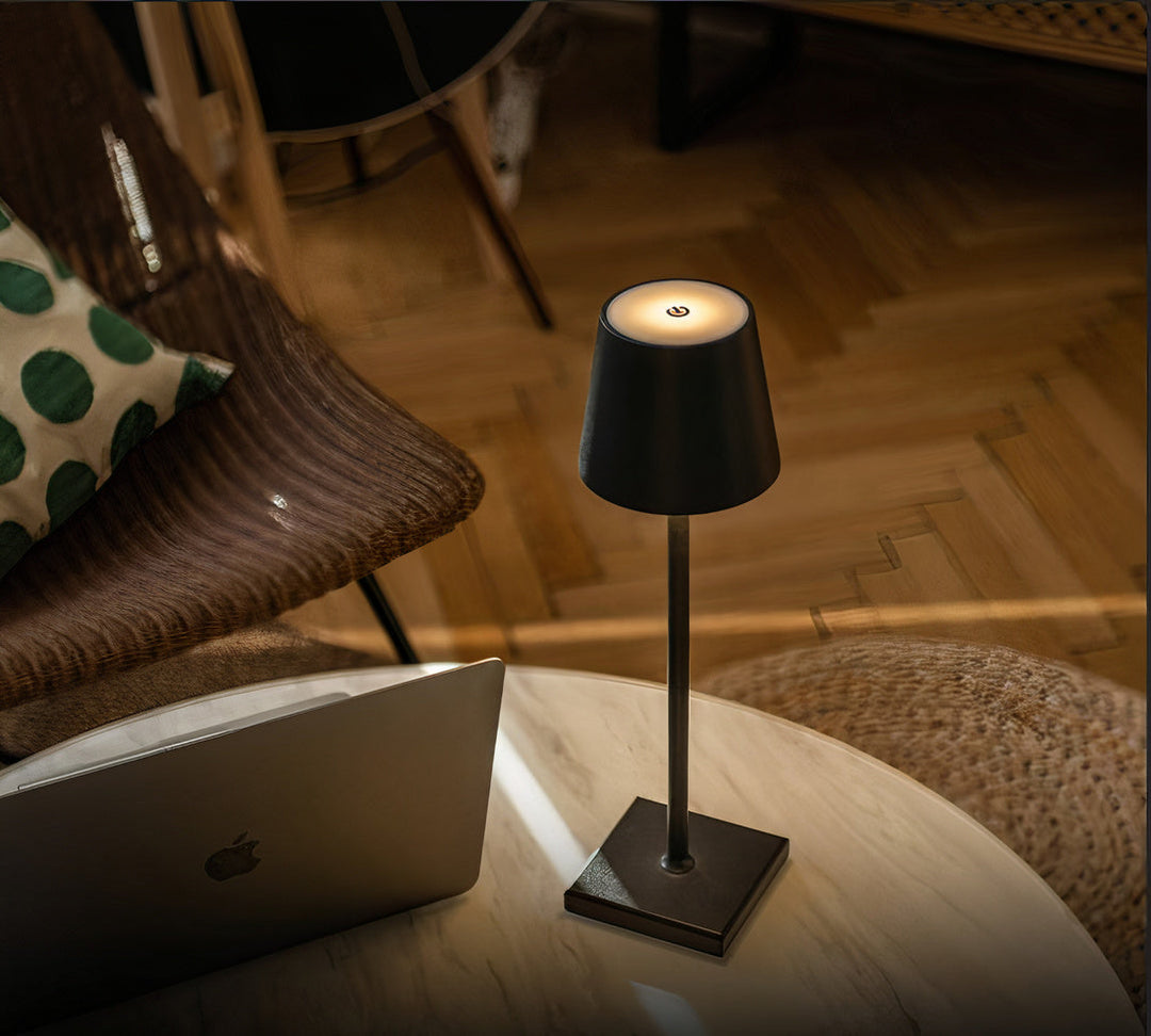 Ilumi | Touch Table Lamp - Practical and Elegant