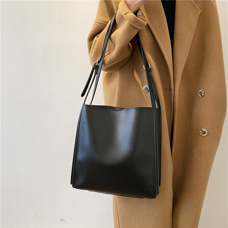 Arya Vegan Leather Tote Bag