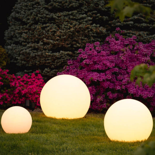 Spherical Garden Lamp | Outdoor Lighting - Design and Functionality