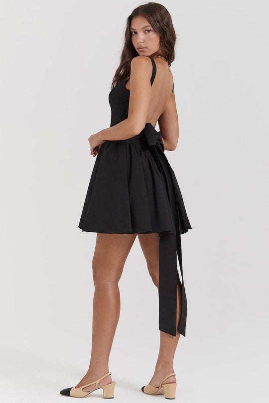 Luna | Mini Dress with Bow - Charming & Chic