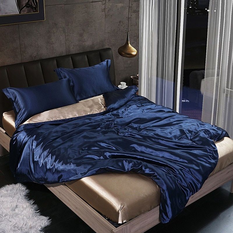 Luxury Set (4 Pieces) | Silk/Satin Bedding - Comfort and Elegance