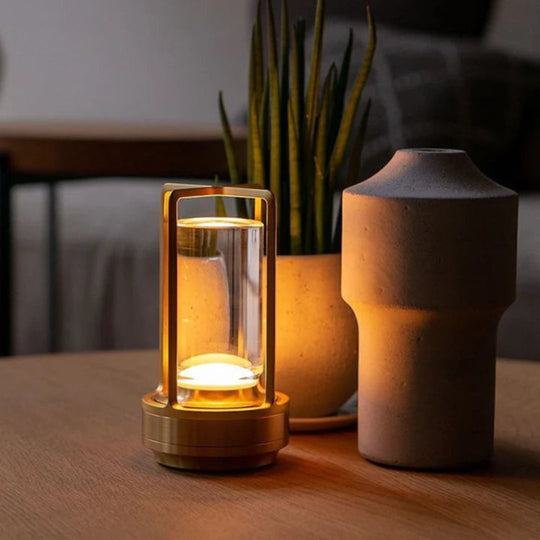 LuxeLight™ - wireless rechargeable table lamp