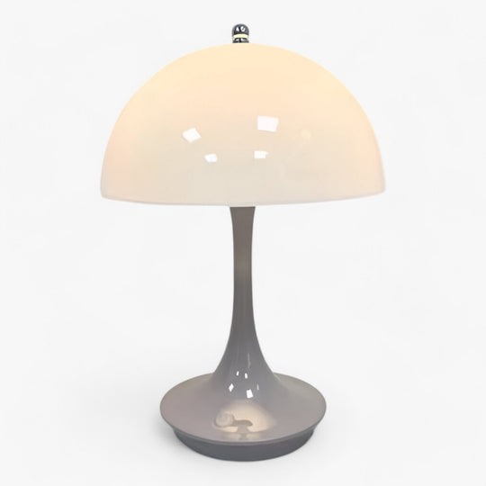 Lumi | Elegant LED Mushroom Lamp - Portable and Adjustable Lighting for Your Nightstand