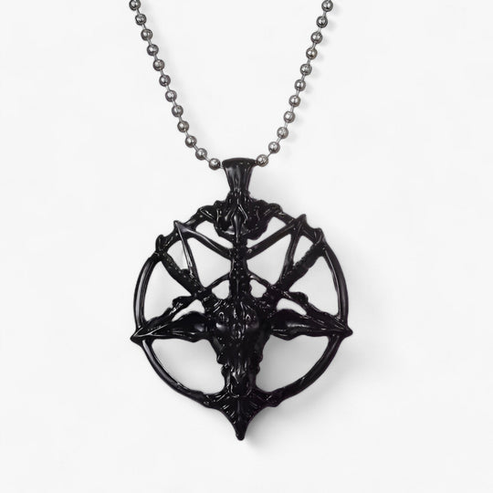 Rily | Pentagram Pendant Necklace - Vintage Charm