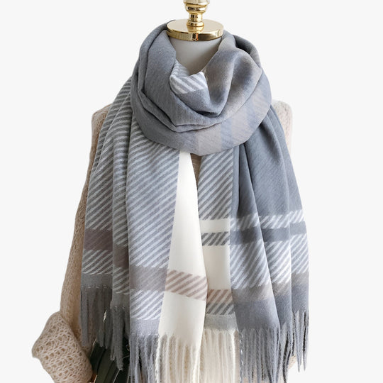 Blake | Vintage Check Shawl - Elegant and Cozy Scarf