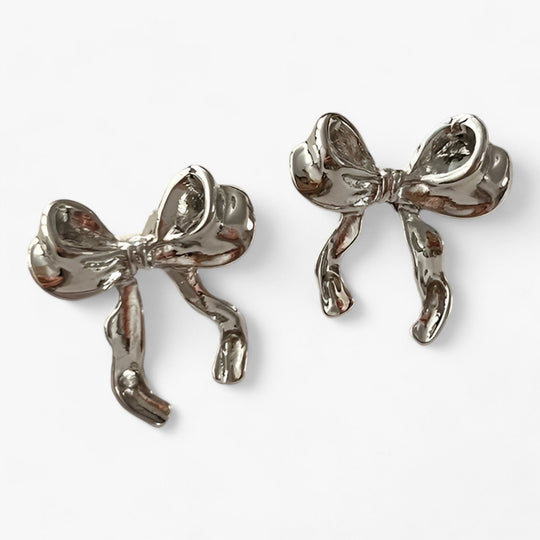 Elle | Knot Earrings - Sweet & Cool Elegant