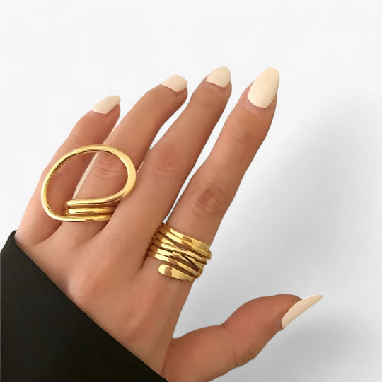 Tara | Geometric Statement Ring - Bold and Fashion-Conscious