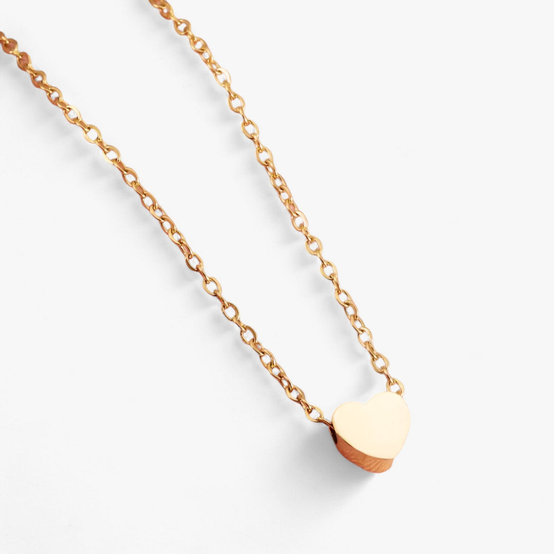 Eva | Heart Clavicle Necklace - Sophisticated and Elegant