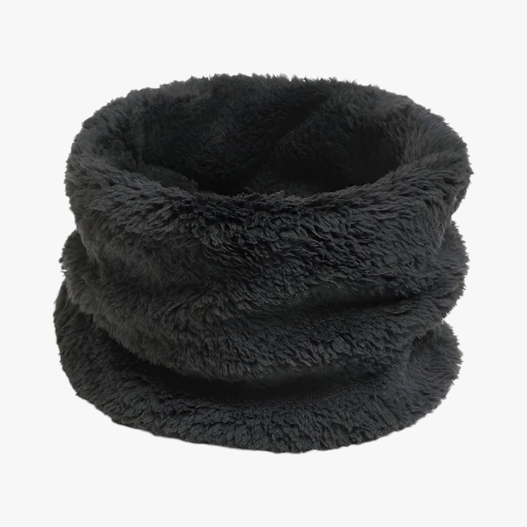 Elsie | Faux Fur Infinity Scarf - Soft Warmth Against the Cold